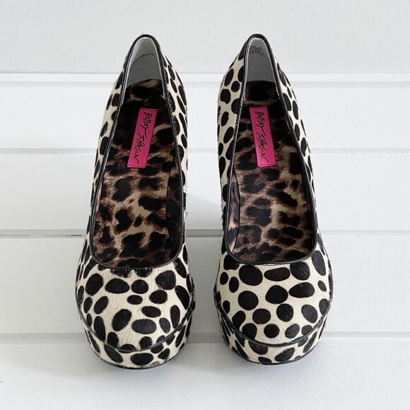 Betsey Johnson Mixxy Calf Hair Wedge Pump Shoes - Picture 2 of 14